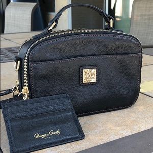 Dooney & Bourke Belvedere ambler crossbody